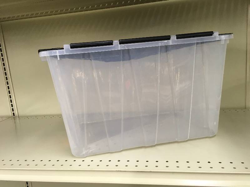 lot 49 image: Hdx 12 Gallon Flip Top Tote, Retail $7.99