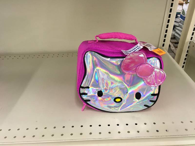 lot 87 image: Hello Kitty Lunch Box, Retail $12.99