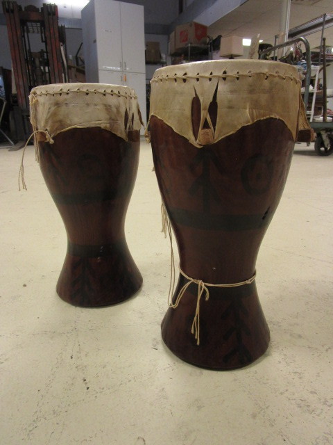 lot 112 image: NATIVE AMERICAN DRUMS