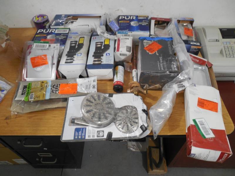 lot 41 image: ASSORTED HANDYMAN LOT