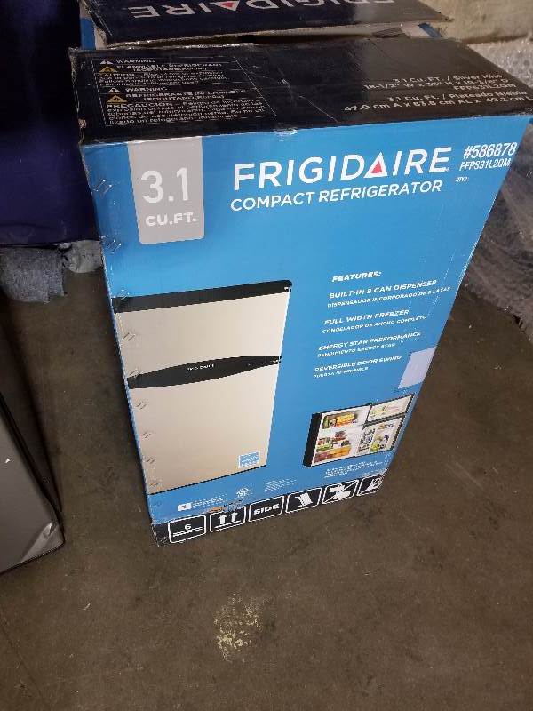 Frigidaire Compact Refigerator
