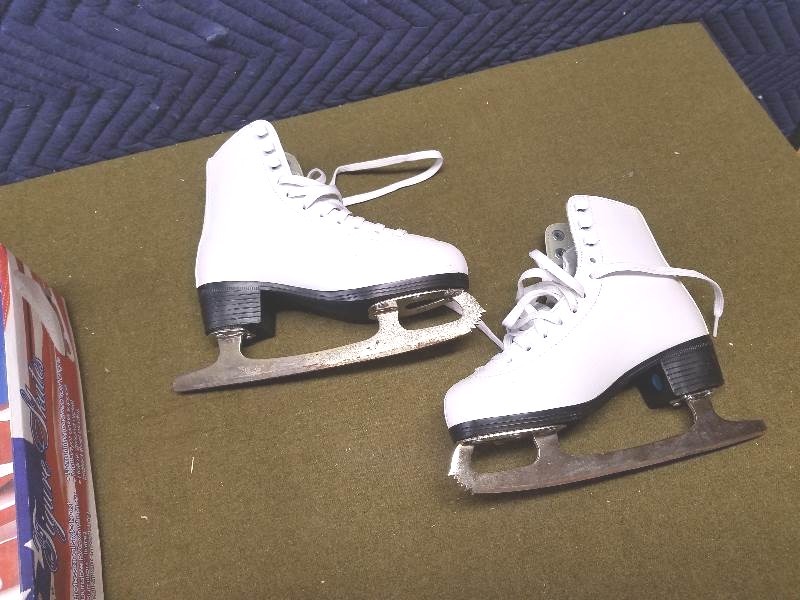 Girls American Figure Skates