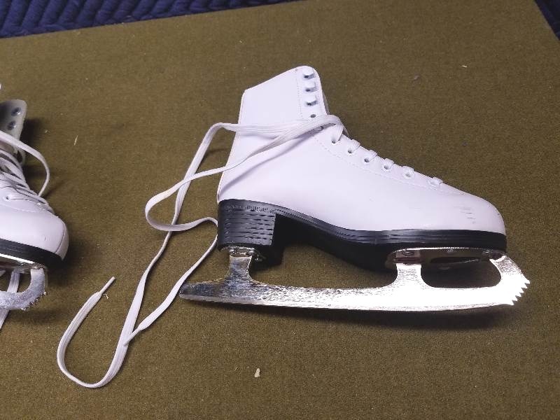 Girls American Figure Skates