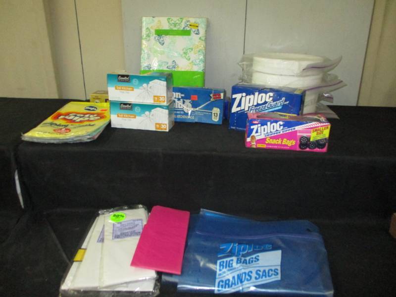 lot 14 image: Paper supplies, garbage bags