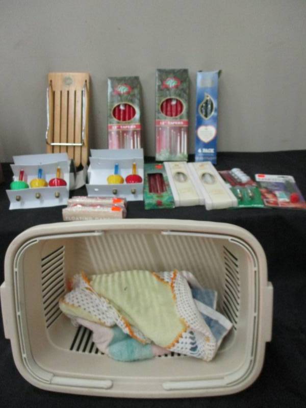 lot 26 image: Candles, Bubble Lights, Pants Rack