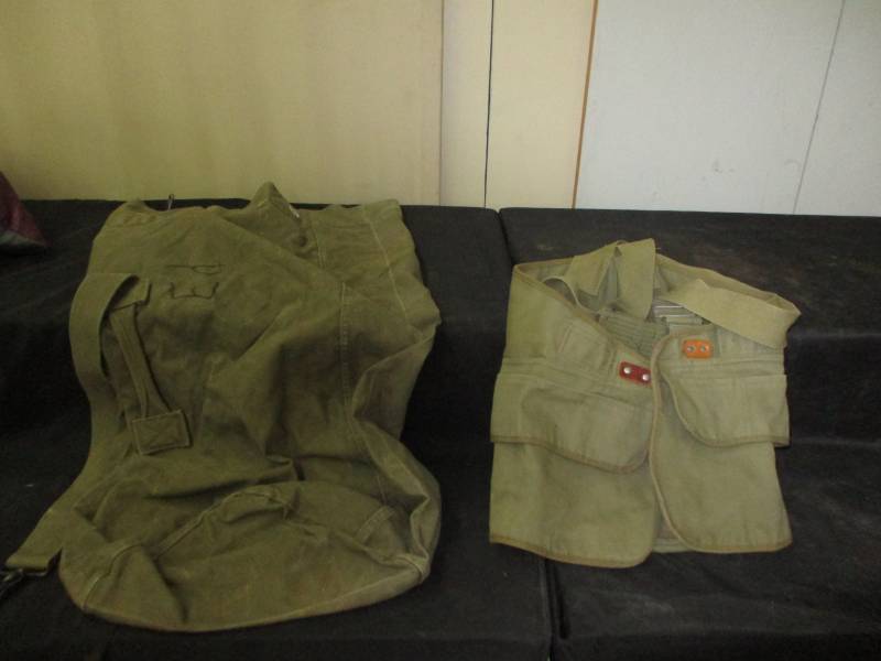 lot 34 image: Military Bag and Vest