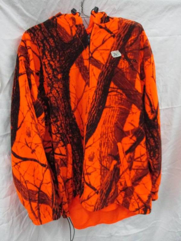 lot 40 image: 2 Piece ColumbiaWinchester Coat