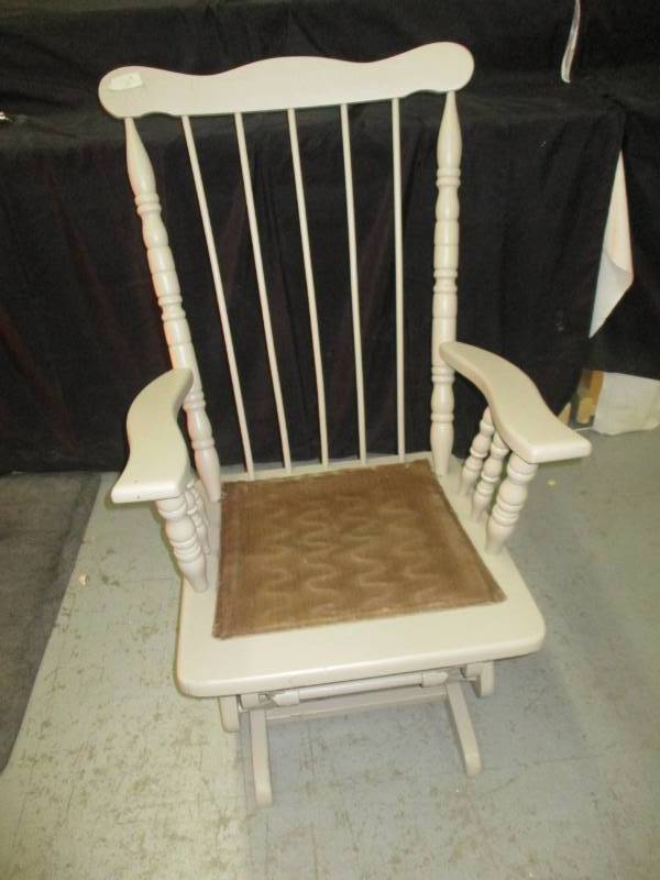 lot 74 image: Wooden Rocking Chair