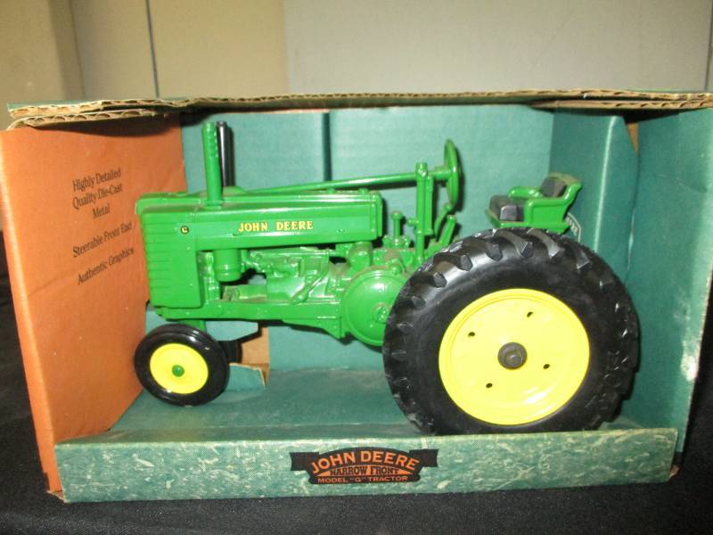 lot 87 image: Ertyl John Deere G Narrow Front in box