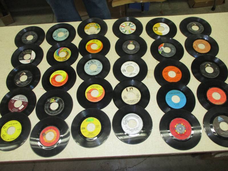 lot 116 image: 30- 45Records