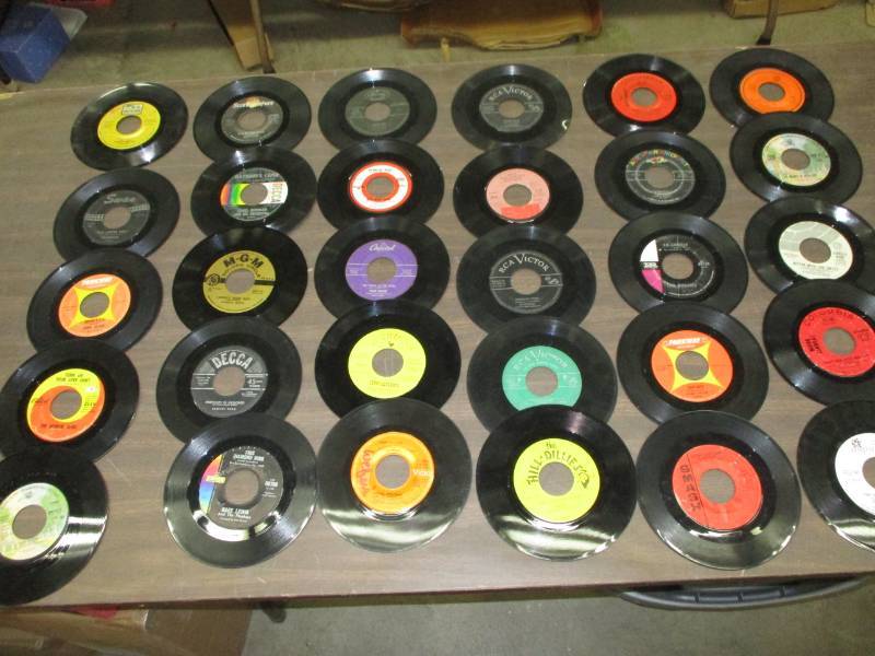 lot 131 image: 30- 45Records