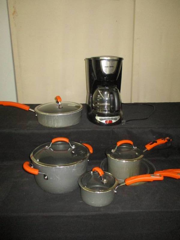 lot 161 image: Rachael Ray Pots and pans, a coffe pot that works
