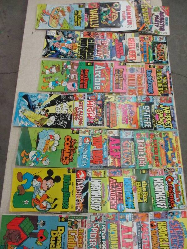 lot 177 image: 50 comic books
