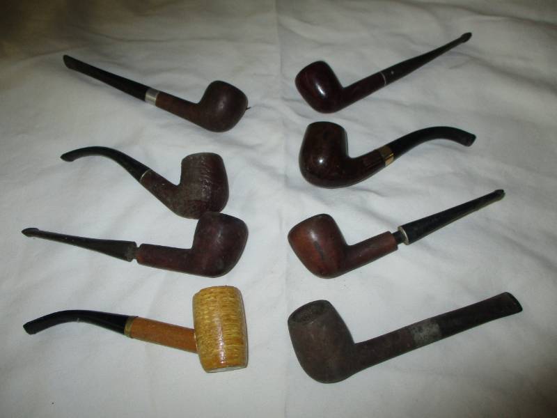 lot 183 image: Collection of old pipes