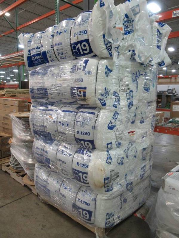 lot 1 image: Pallet of 20 Johns Manville R-19 Fiberglass Batt Insulation with Sound Barrier (15-in W x 93-in L) K1250