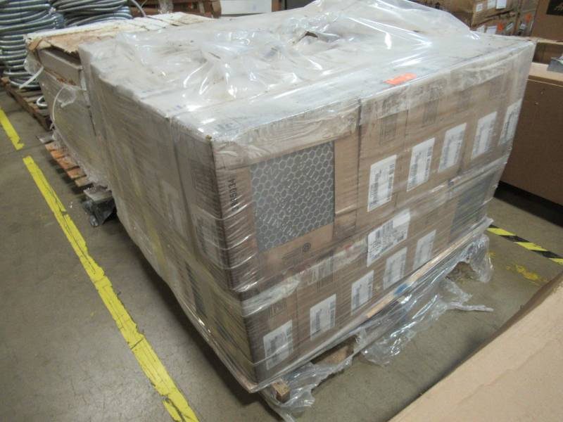 lot 70 image: 44 Cases of Daltile Continental Slate Tuscan Blue 12 in. x 12 in. Porcelain Floor and Wall Tile (15 sq. ft.  case), CS5612121P6