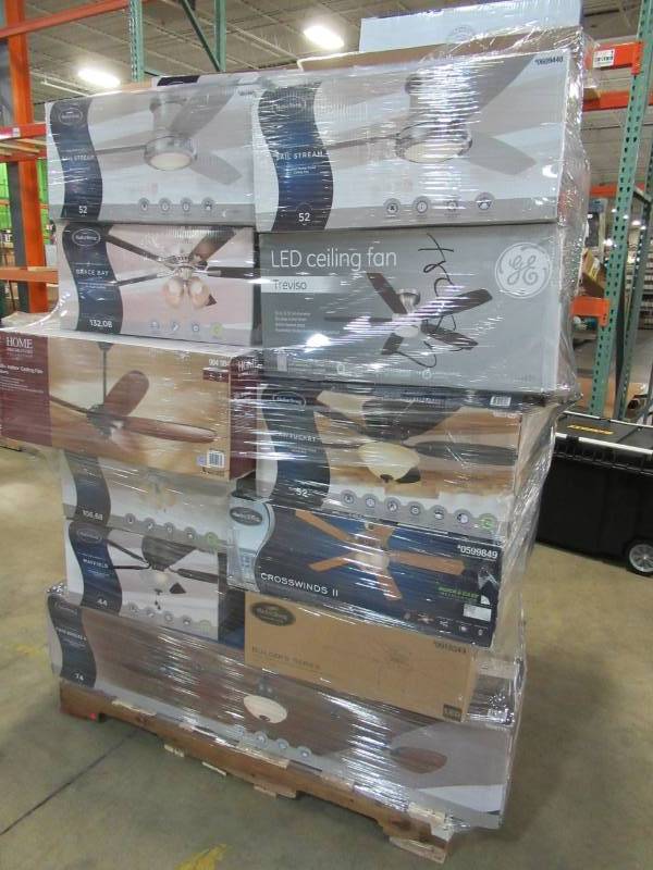 lot 79 image: WHOLESALE PALLET OF RETURNS - CEILING FANS