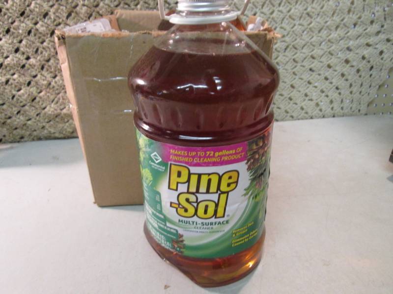 2 Large Bottles of Pine-Sol Multi S...