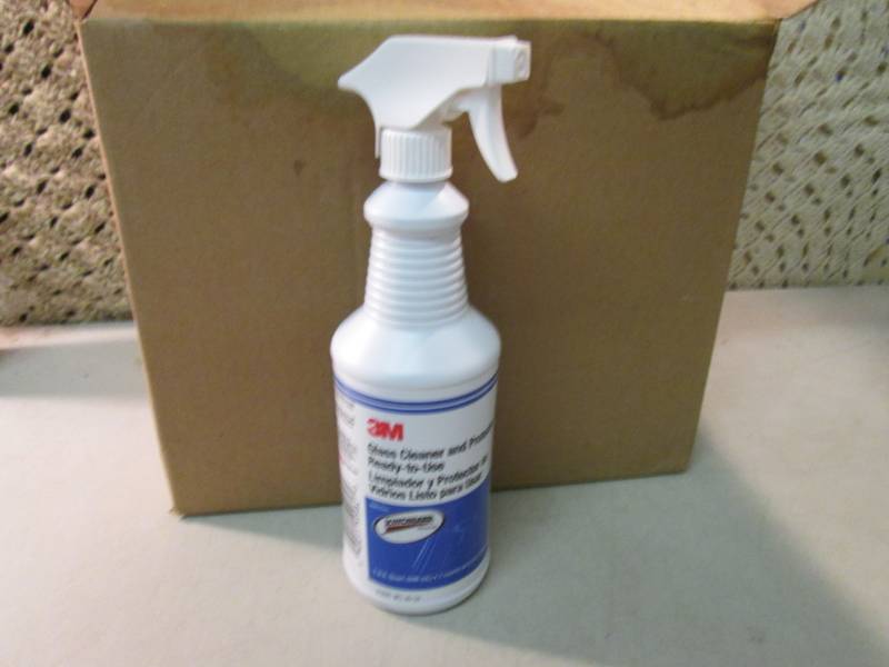 10 Bottles of 3M Glass Cleaner and ...