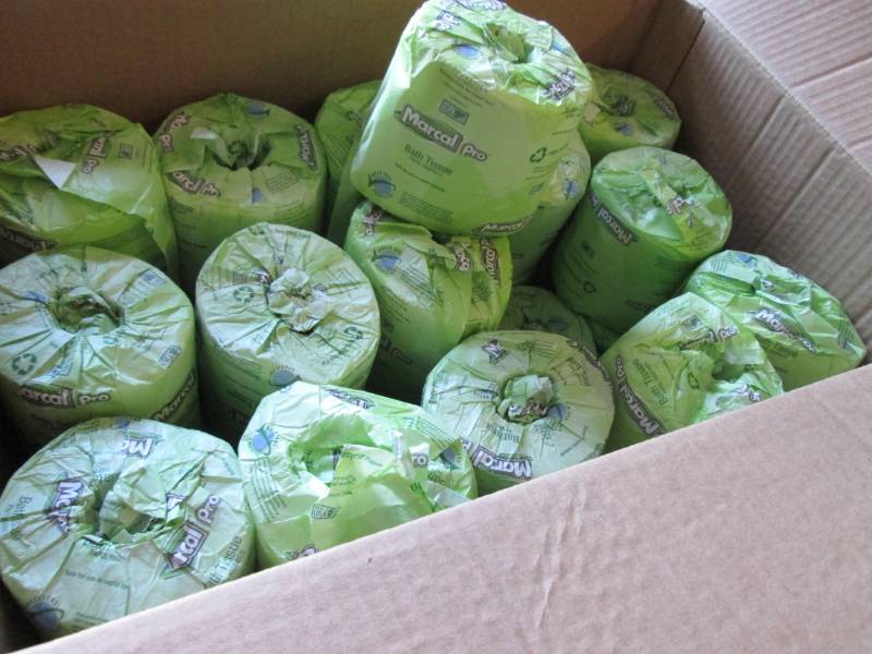 35 Rolls of Bath Tissue  A-4T...