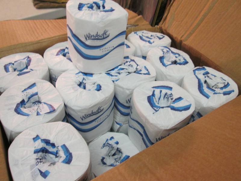 Case of 48 Rolls of Bath Tissue  D-...