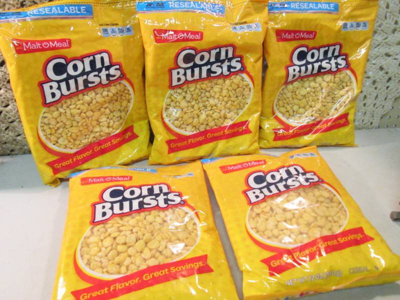 5 Bags of Malt O Meal Corn Bursts C...