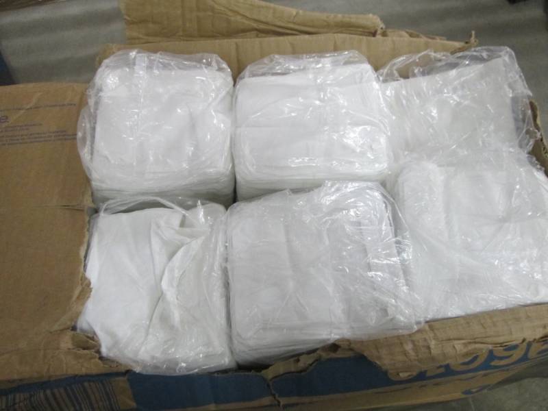 lot 18 image: Damaged Case Dixie Beverage Napkins...