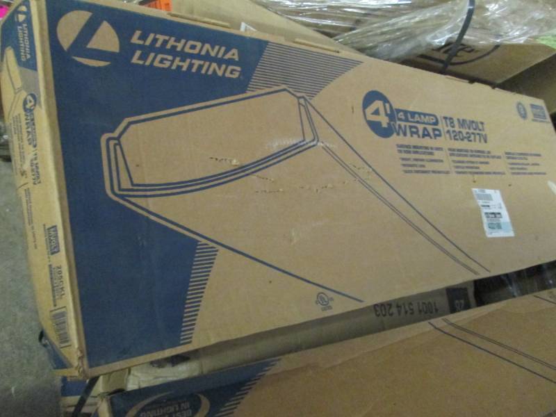 lot 66 image: Lithonia Lighting4 ft. 4-Light Fluo...
