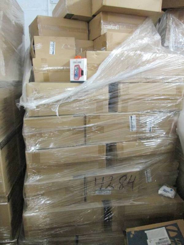 lot 78 image: Pallet of Orange Metallic Fitness B...