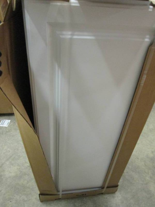lot 80 image: 18 x42 inch White Sateen Wall Cabin...