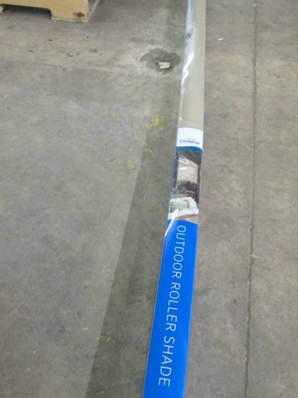 lot 86 image: 120x72 inch Outdoor Roller Shade...