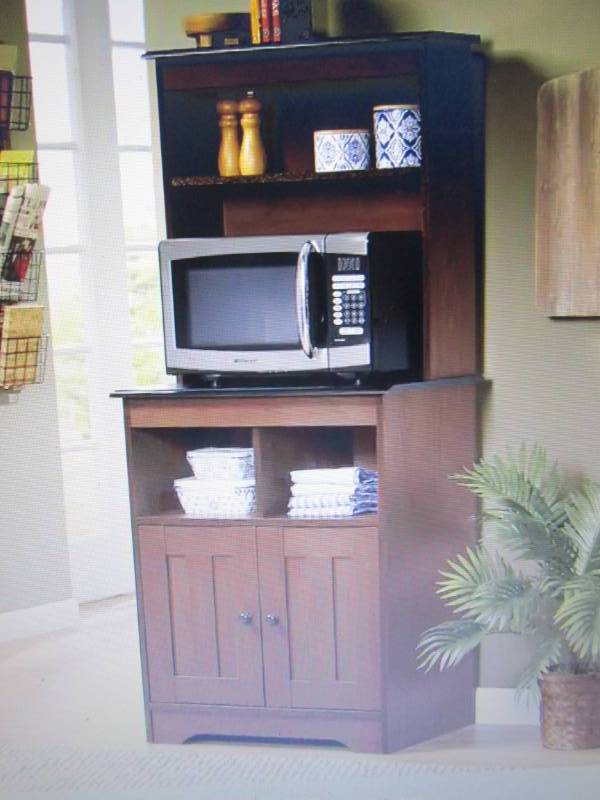 lot 128 image: Katie Microwave Stand with Hutch op...