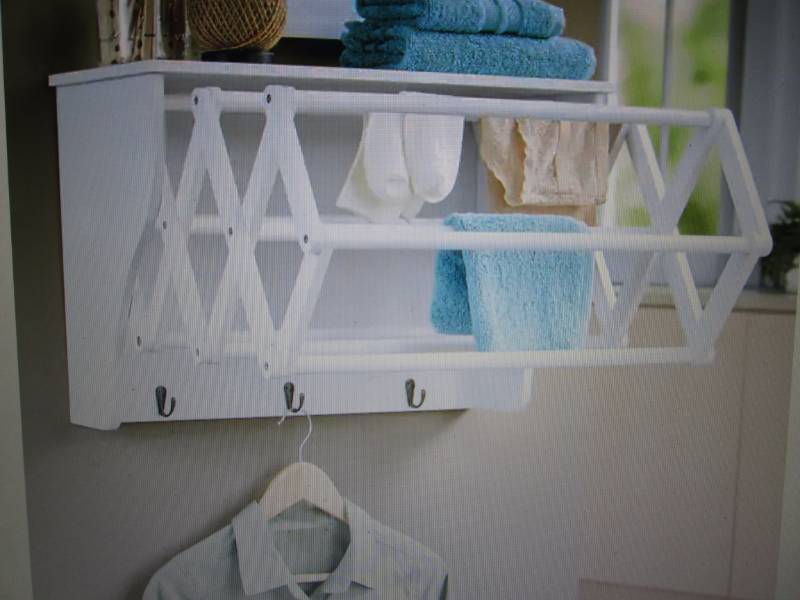 lot 165 image: Expandable Drying Rack open box Ret...