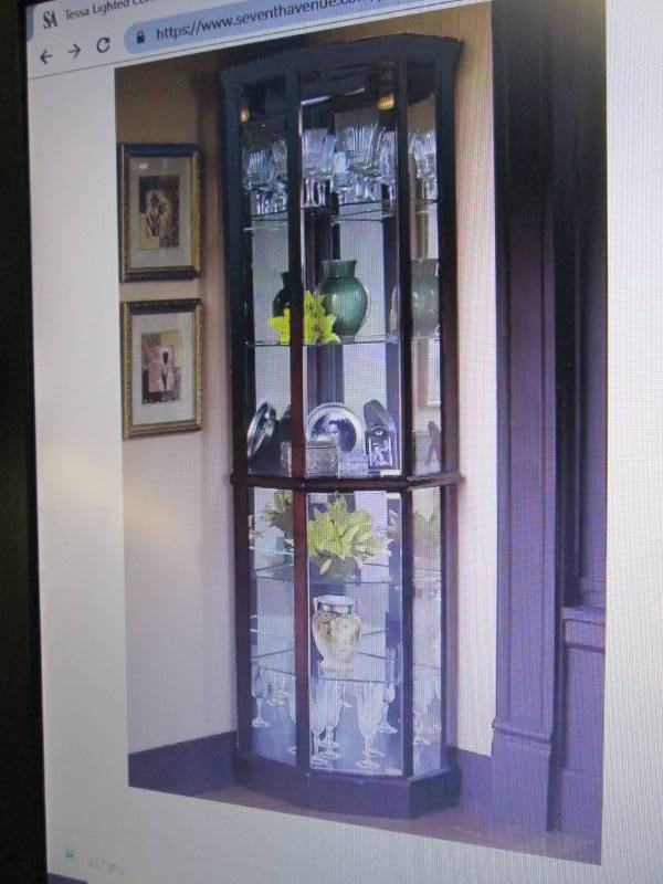 lot 248 image: Lighted Corner Curio open box Retai...