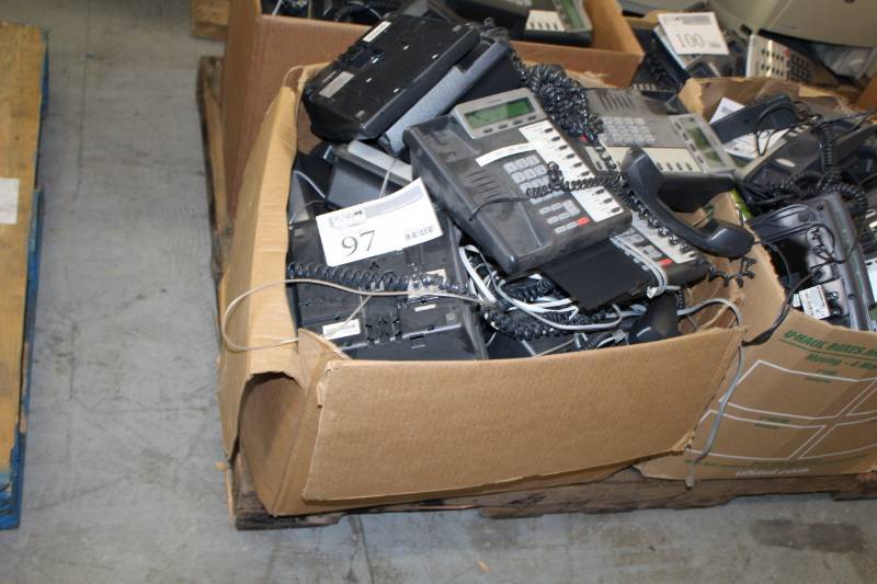 lot 97 image: Toshiba Telephones