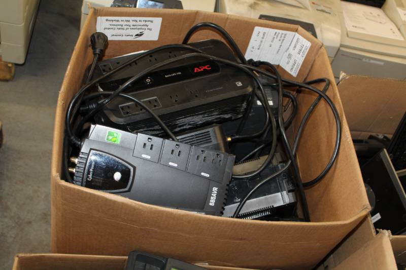 lot 101 image: APC Back-UPS Battery Backups plus Surge Protection