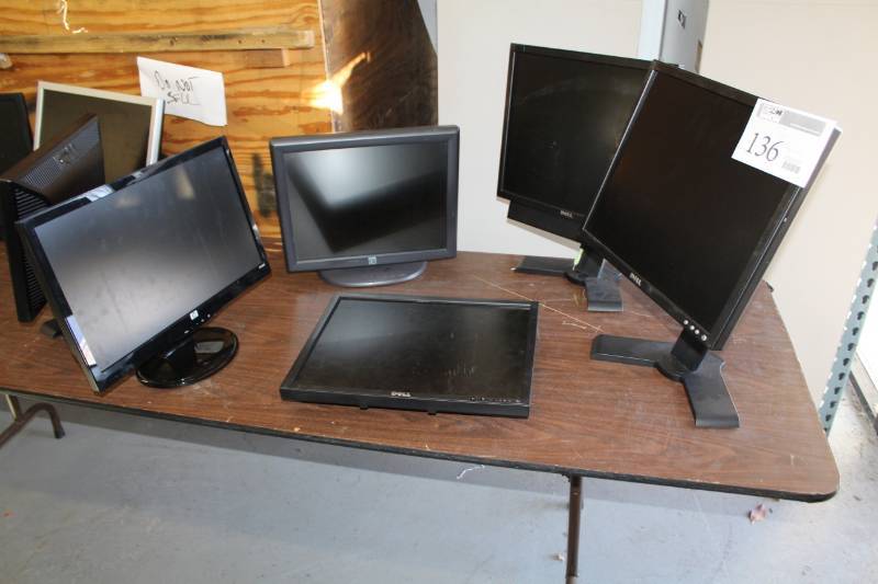 lot 136 image: HP,Elo,Dell Computer Monitors