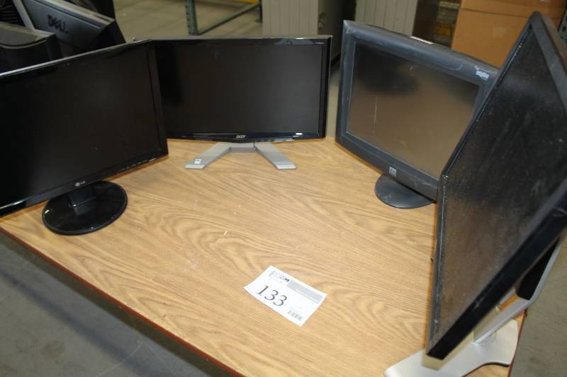 lot 133 image: LG,Acer,Elo Computer Monitors