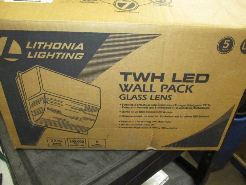 LED WALL LIGHT