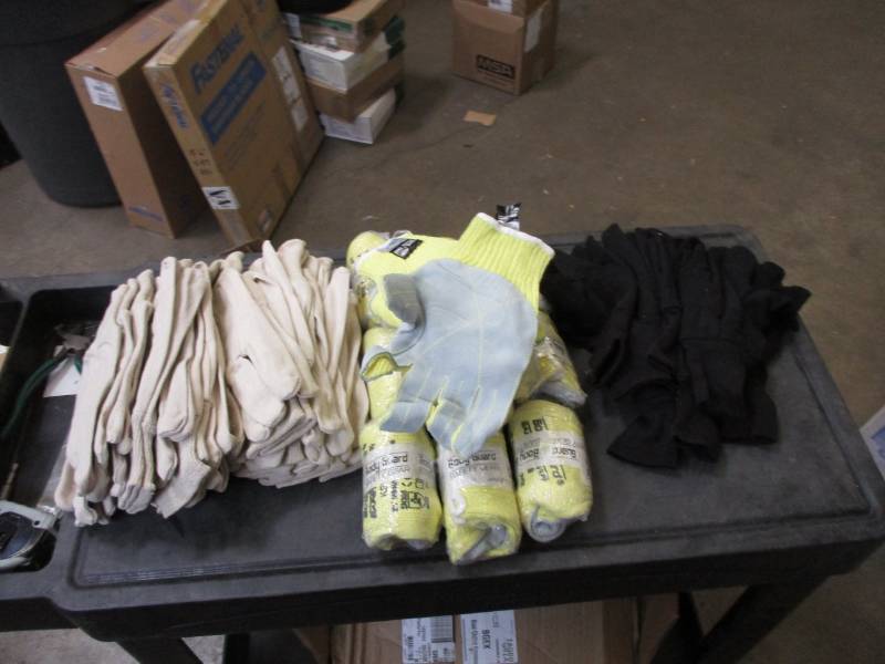Assorted knitLeather-Brown jersey gloves