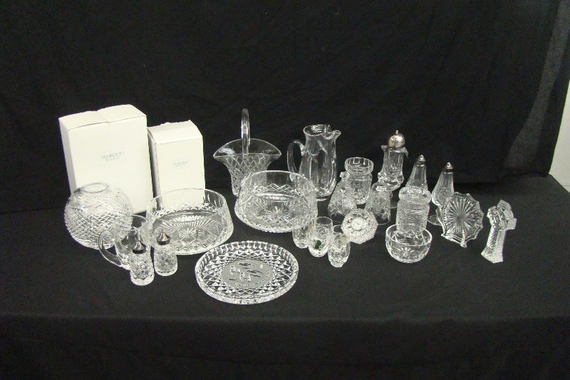 lot 152 image: Large Lot of Waterford Crystal