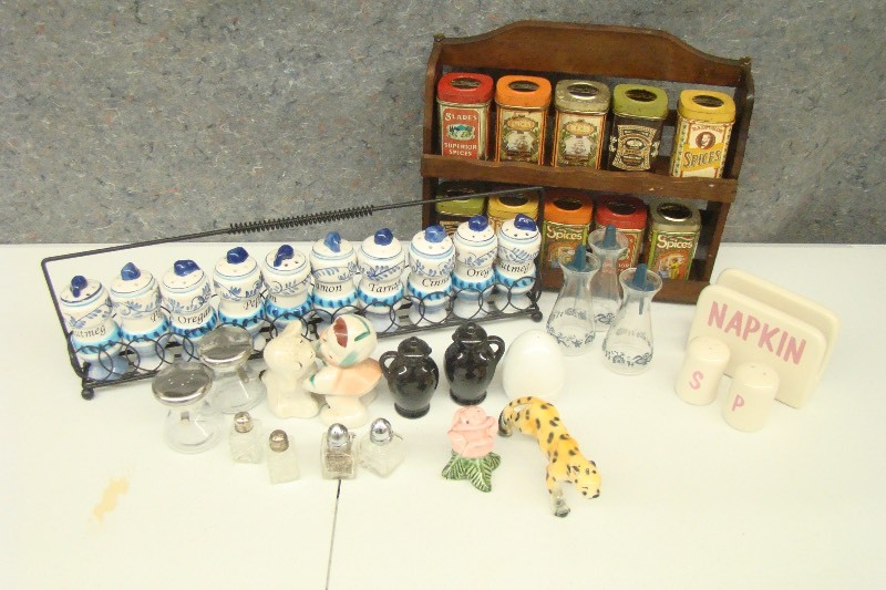 lot 154 image: Lot of Vintage Spice Racks, Salt Pepper Shakers, etc.