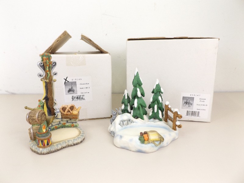 lot 65 image: 2&nbspVintage Goebel Hummelscapes Oktoberfest #1000-D, and Autumn Frolic #1001-D In Original Boxes