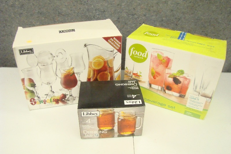 lot 175 image: Lot of New in Box Drinking Glasses and Pitchers