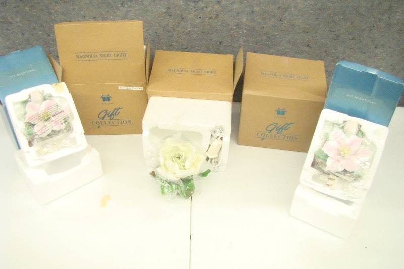 lot 193 image: Lot of New in Box Night Lights