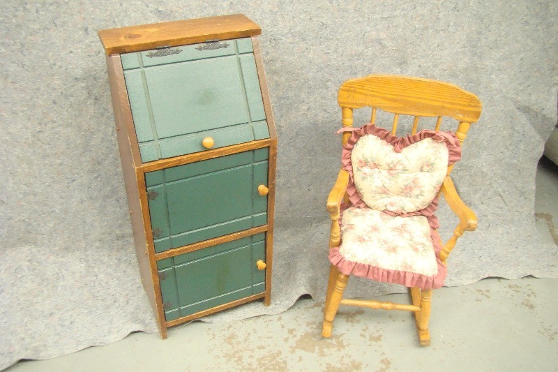 lot 118 image: Vintage Cabinet and Childs Rocking Chair