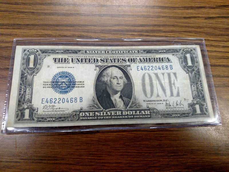 1928 B Funnyback One Dollar Silver ...