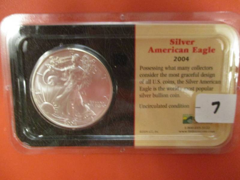 lot 7 image: 2004 Silver American Eagle UNC