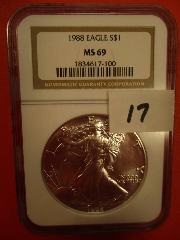lot 17 image: 1988  Silver American Eagle MS69