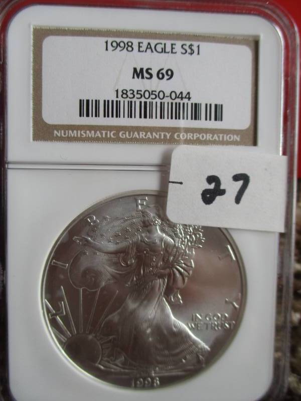 lot 27 image: 1998 Silver American Eagle UNC